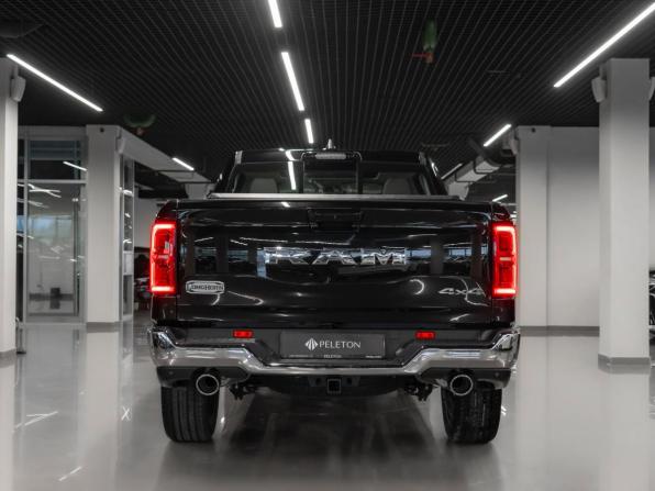 Ram 1500 V Рестайлинг с пробегом 2025 года, цена 11 300 000 рублей, 100 км, пикап, Автокод Объявления