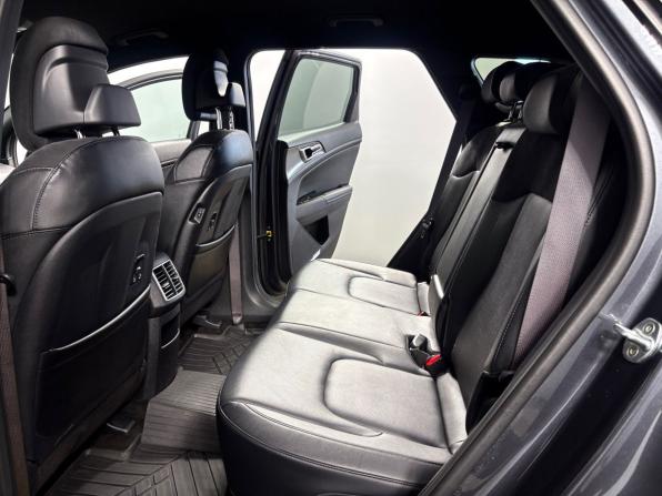 Kia Sportage V с пробегом 2022 года, цена 3 200 000 рублей, 59338 км, внедорожник, Автокод Объявления