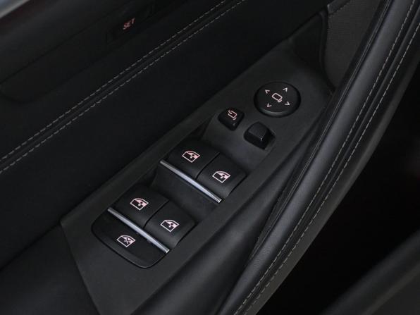 BMW 5 серии VII (G30/G31/G38) с пробегом 2019 года, цена 5 590 000 рублей, 29367 км, седан, Автокод Объявления
