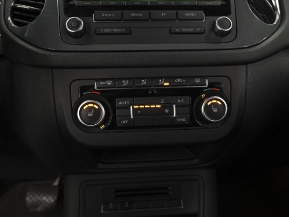 Volkswagen Tiguan I Рестайлинг с пробегом 2013 года, цена 1 228 070 рублей, 167495 км, внедорожник, Автокод Объявления