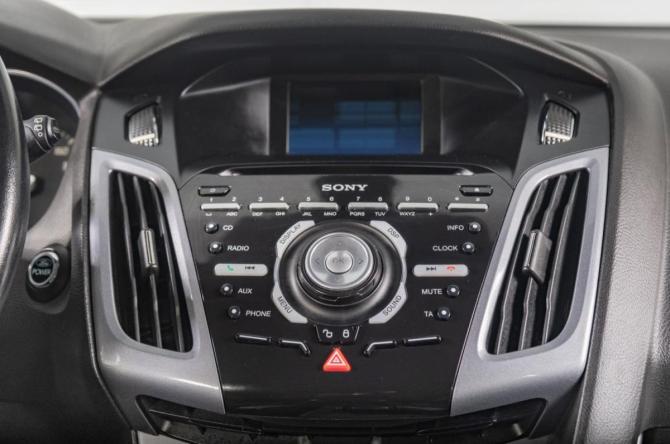 Ford Focus III с пробегом 2012 года, цена 1 049 000 рублей, 186000 км, хэтчбек, Автокод Объявления