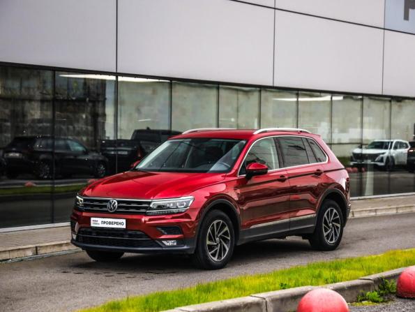 Volkswagen Tiguan II с пробегом 2018 года, цена 2 399 000 рублей, 94813 км, внедорожник, Автокод Объявления