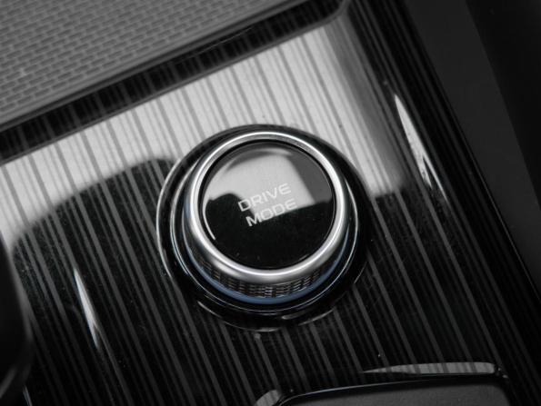 Geely Monjaro I с пробегом 2024 года, цена 3 360 000 рублей, 46860 км, внедорожник, Автокод Объявления