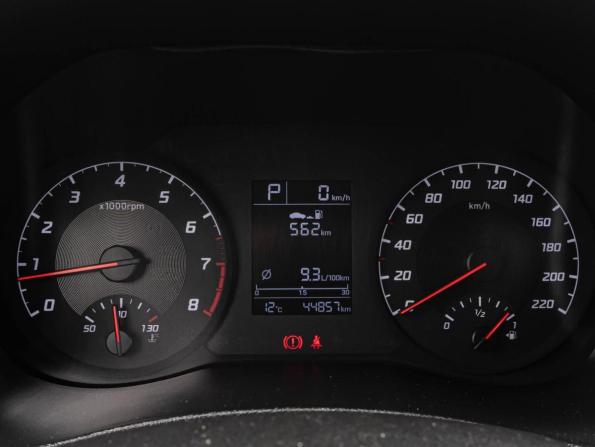 Hyundai Solaris II Рестайлинг с пробегом 2021 года, цена 1 700 000 рублей, 44857 км, седан, Автокод Объявления