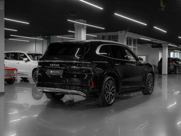 Zeekr 8X с пробегом 2026 года, цена 11 200 000 рублей, 18 км, внедорожник, Автокод Объявления