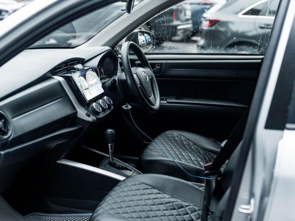 Toyota Corolla XI (E160 E170) Рестайлинг 2 с пробегом 2018 года, цена 1 255 000 рублей, 144152 км, универсал, Автокод Объявления