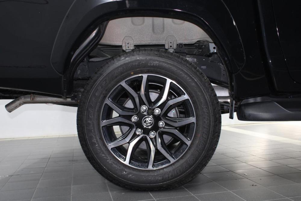 Toyota Hilux VIII Рестайлинг 2 Владивосток  - изображение 9