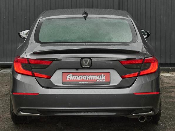 Honda Accord X с пробегом 2018 года, цена 1 950 000 рублей, 192321 км, седан, Автокод Объявления