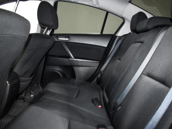 Mazda 3 II (BL) Рестайлинг с пробегом 2012 года, цена 849 000 рублей, 220000 км, седан, Автокод Объявления