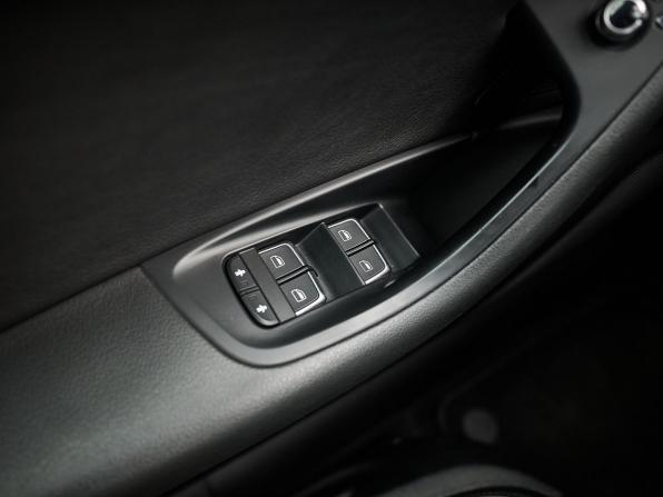 Audi A6 IV (C7) Рестайлинг с пробегом 2016 года, цена 1 868 000 рублей, 200900 км, седан, Автокод Объявления