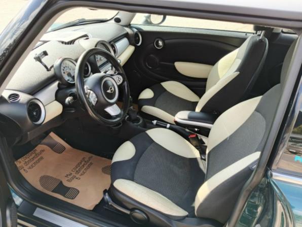 Mini Hatch II (R56) с пробегом 2008 года, цена 690 000 рублей, 139022 км, хэтчбек, Автокод Объявления