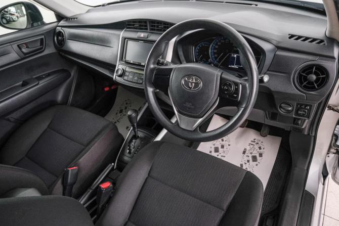 Toyota Corolla XI (E160 E170 E180) Рестайлинг 1 с пробегом 2016 года, цена 1 349 000 рублей, 150000 км, универсал, Автокод Объявления