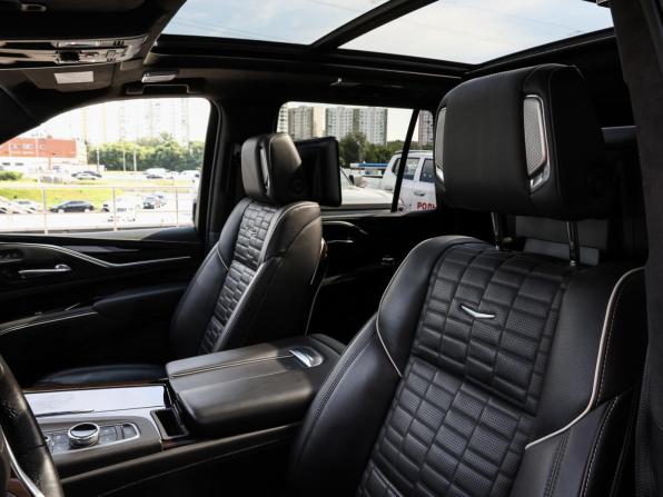Cadillac Escalade V с пробегом 2022 года, цена 9 949 000 рублей, 51898 км, внедорожник, Автокод Объявления