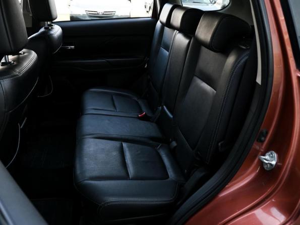 Mitsubishi Outlander III с пробегом 2012 года, цена 1 289 000 рублей, 254918 км, внедорожник, Автокод Объявления