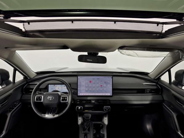 Toyota RAV4 VI (XA60) с пробегом 2026 года, цена 4 490 000 рублей, 20 км, внедорожник, Автокод Объявления