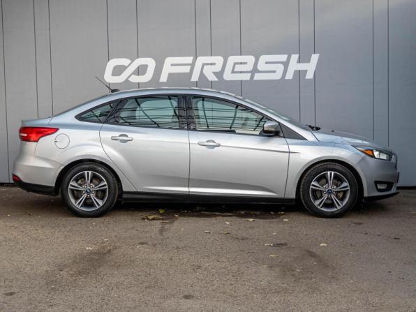 Ford Focus III Рестайлинг с пробегом 2017 года, цена 1 079 000 рублей, 103544 км, седан, Автокод Объявления