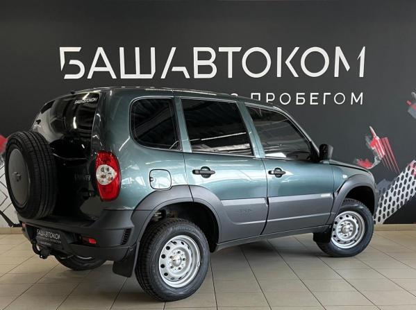 Chevrolet Niva I Рестайлинг с пробегом 2012 года, цена 450 000 рублей, 181265 км, внедорожник, Автокод Объявления