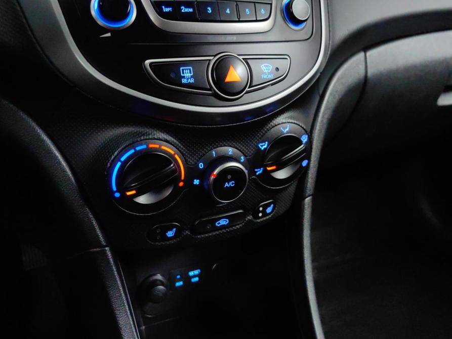Hyundai Solaris I Рестайлинг Подольск  - изображение 15