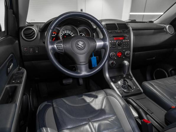 Suzuki Grand Vitara II Рестайлинг с пробегом 2011 года, цена 1 120 000 рублей, 130678 км, внедорожник, Автокод Объявления