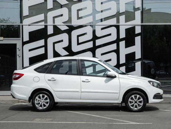 Lada (ВАЗ) Granta I Рестайлинг с пробегом 2020 года, цена 929 000 рублей, 17577 км, лифтбек, Автокод Объявления