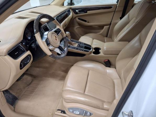 Porsche Macan I с пробегом 2015 года, цена 3 660 000 рублей, 107342 км, внедорожник, Автокод Объявления