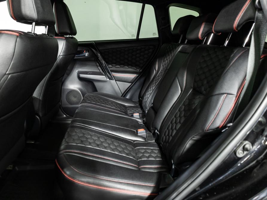 Toyota RAV4 IV (XA40) Рестайлинг Санкт-Петербург  - изображение 10