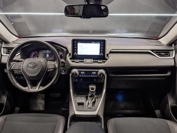 Toyota RAV4 V (XA50) с пробегом 2021 года, цена 3 280 000 рублей, 106000 км, внедорожник, Автокод Объявления