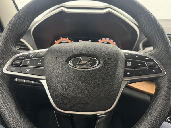 Lada (ВАЗ) Vesta I Рестайлинг (NG) с пробегом 2024 года, цена 1 529 000 рублей, 11142 км, универсал, Автокод Объявления