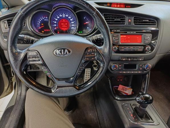 Kia Ceed II с пробегом 2012 года, цена 1 005 000 рублей, 230180 км, хэтчбек, Автокод Объявления