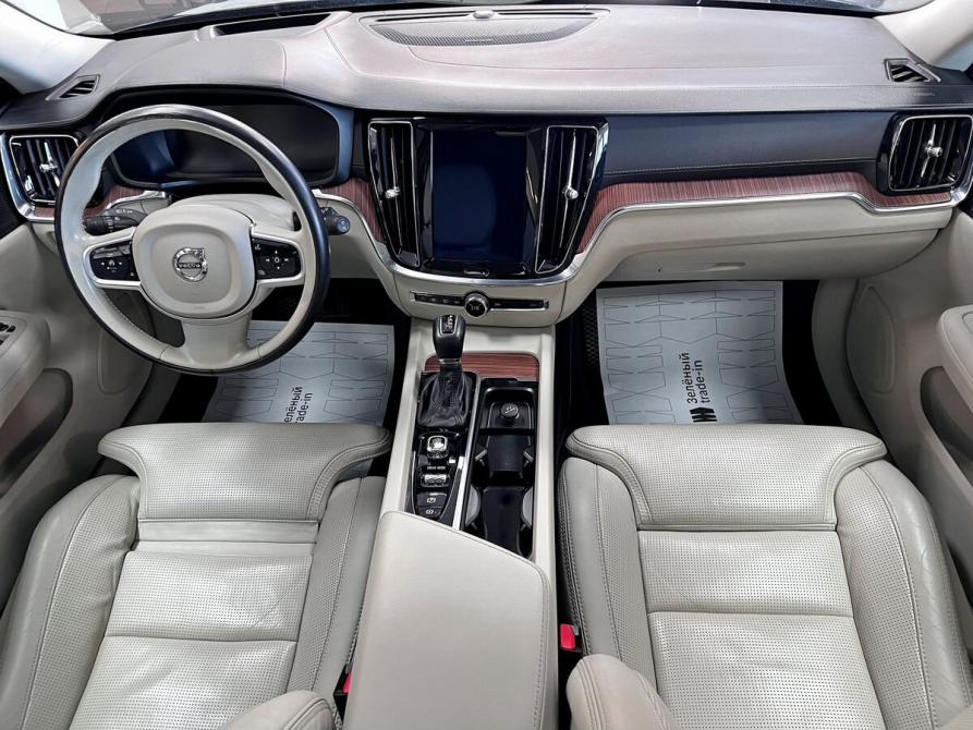 Volvo V60 II Тверь  - изображение 10