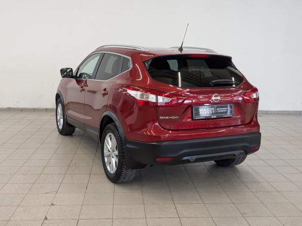 Nissan Qashqai II с пробегом 2016 года, цена 1 750 000 рублей, 143502 км, внедорожник, Автокод Объявления