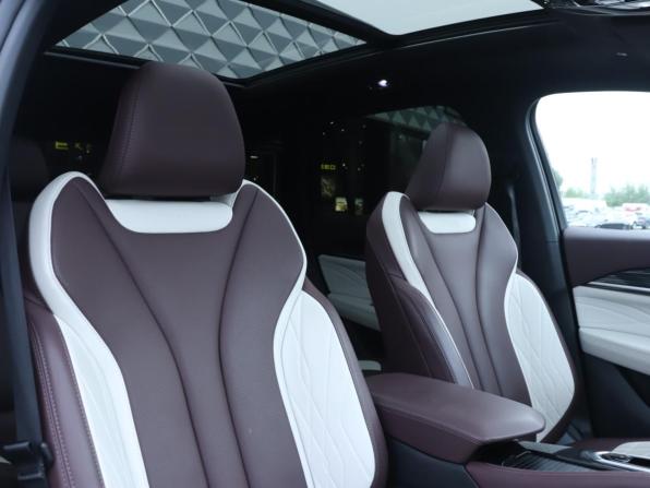 Geely Monjaro I с пробегом 2023 года, цена 3 180 000 рублей, 42610 км, внедорожник, Автокод Объявления