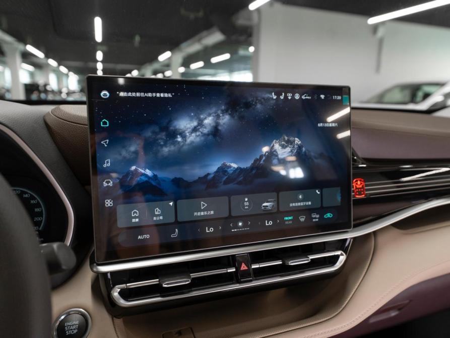 Toyota Highlander IV (XU70) Москва  - изображение 19