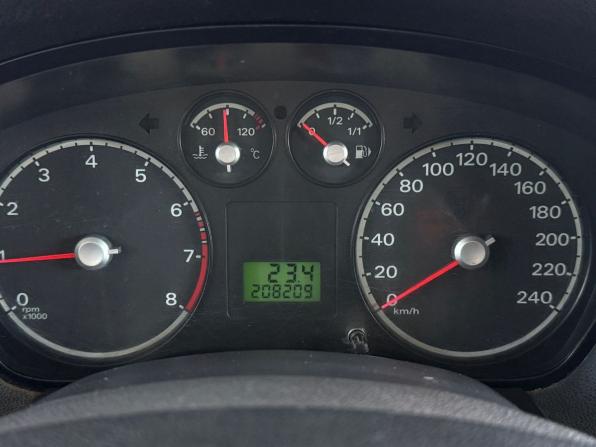 Ford Focus II с пробегом 2005 года, цена 379 000 рублей, 208089 км, седан, Автокод Объявления
