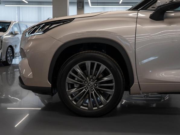 Toyota Highlander IV (XU70) с пробегом 2026 года, цена 5 650 000 рублей, 25 км, внедорожник, Автокод Объявления