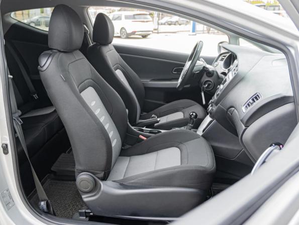 Kia Ceed II с пробегом 2013 года, цена 1 219 000 рублей, 154734 км, хэтчбек, Автокод Объявления