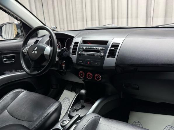 Mitsubishi Outlander II Рестайлинг с пробегом 2010 года, цена 1 129 000 рублей, 213000 км, внедорожник, Автокод Объявления