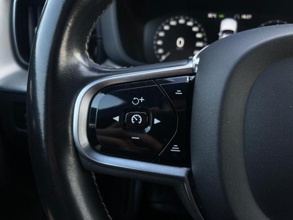 Volvo XC60 II с пробегом 2021 года, цена 3 499 000 рублей, 128043 км, внедорожник, Автокод Объявления
