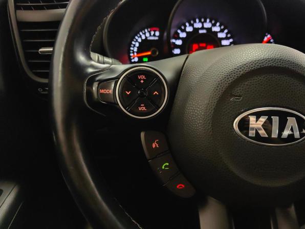 Kia Soul II Рестайлинг с пробегом 2018 года, цена 1 349 000 рублей, 108030 км, хэтчбек, Автокод Объявления