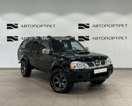 Nissan NP300 с пробегом 2010 года, цена 699 000 рублей, 212306 км, пикап, Автокод Объявления