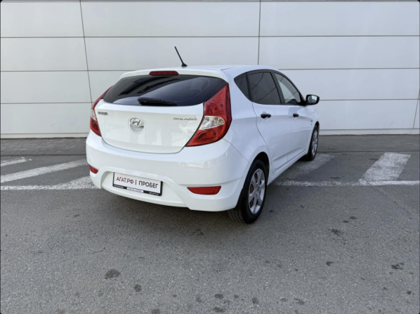 Hyundai Solaris I с пробегом 2013 года, цена 790 000 рублей, 188934 км, хэтчбек, Автокод Объявления