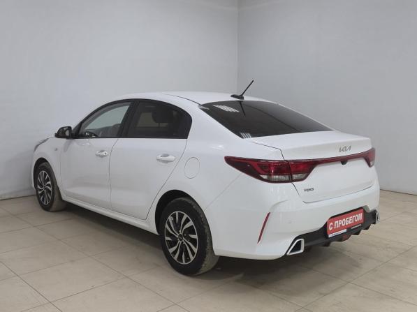 Kia Rio IV Рестайлинг с пробегом 2021 года, цена 1 625 000 рублей, 85727 км, седан, Автокод Объявления