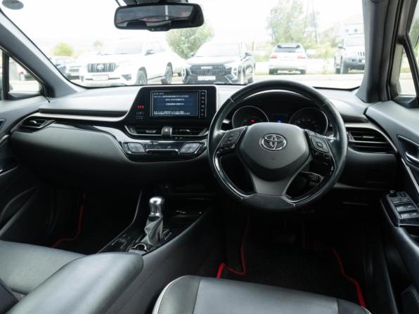 Toyota C-HR I Рестайлинг с пробегом 2019 года, цена 1 664 142 рубля, 213688 км, внедорожник, Автокод Объявления