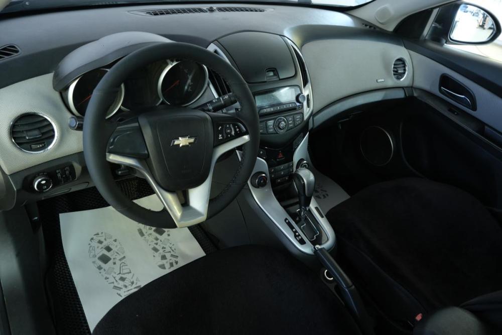 Chevrolet Cruze I Рестайлинг Омск  - изображение 10