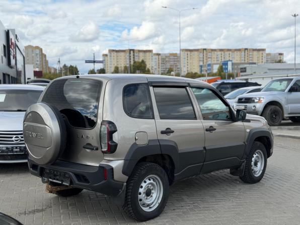 Lada (ВАЗ) Niva Travel I с пробегом 2022 года, цена 1 000 000 рублей, 38706 км, внедорожник, Автокод Объявления