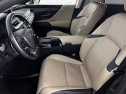Lexus ES VII Калининград  - изображение 30