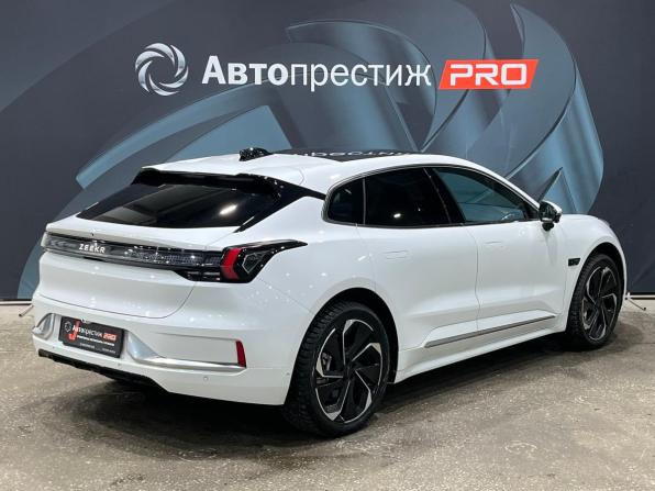 Zeekr 001 I с пробегом 2022 года, цена 5 149 000 рублей, 26355 км, хэтчбек, Автокод Объявления