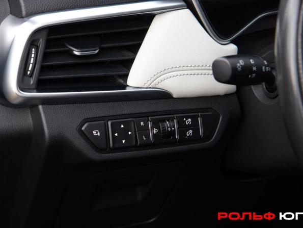 Chevrolet Captiva II с пробегом 2022 года, цена 1 898 000 рублей, 49899 км, внедорожник, Автокод Объявления