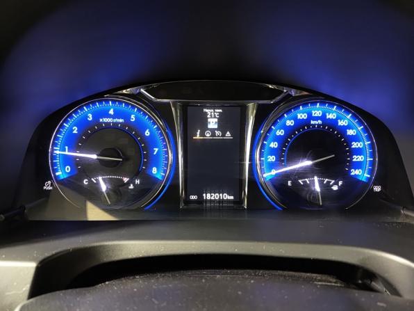 Toyota Camry VII (XV50) Рестайлинг 2 с пробегом 2017 года, цена 1 860 000 рублей, 181997 км, седан, Автокод Объявления