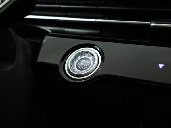 Omoda C5 I с пробегом 2024 года, цена 1 799 700 рублей, 37000 км, внедорожник, Автокод Объявления